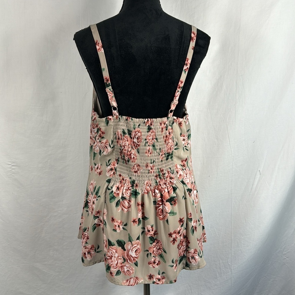 Torrid Babydoll Floral Blouse with Buttons - Picture 2 of 8
